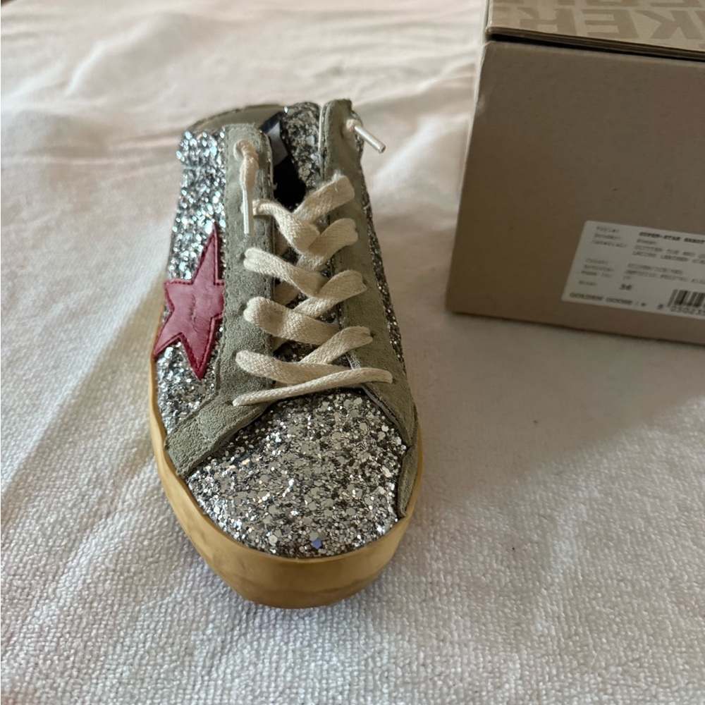 Golden Goose Silver Glitter Sneakers with Red Star - Picture 2 of 2